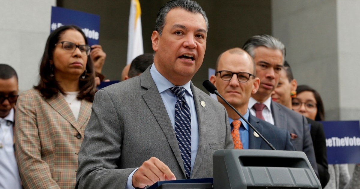 Alex Padilla to Deliver Democratic Spanish-Language Response to Trump’s State of the Union